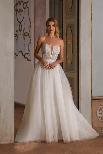 Булчинска рокля Style 8209 — А-силует — колекция Cosmobella — тюл с мъниста, блестящ тюл | Арети София
