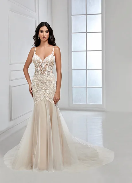 Булчинска рокля Style 8096 — Русалка — колекция Cosmobella — дантела, тюл | Арети София