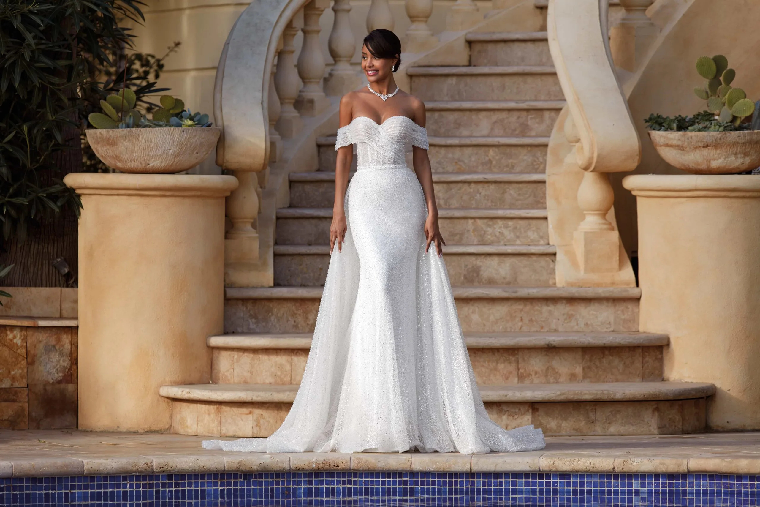 Булчинска рокля Style 1252 — Русалка — колекция Demetrios — мъниста, тюл | Арети София