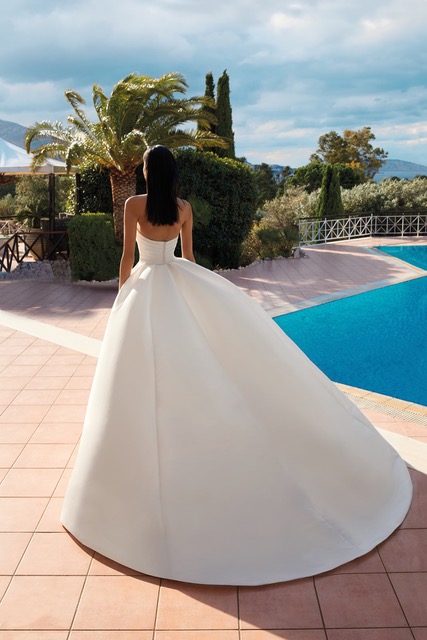 Сватбена рокля 200144