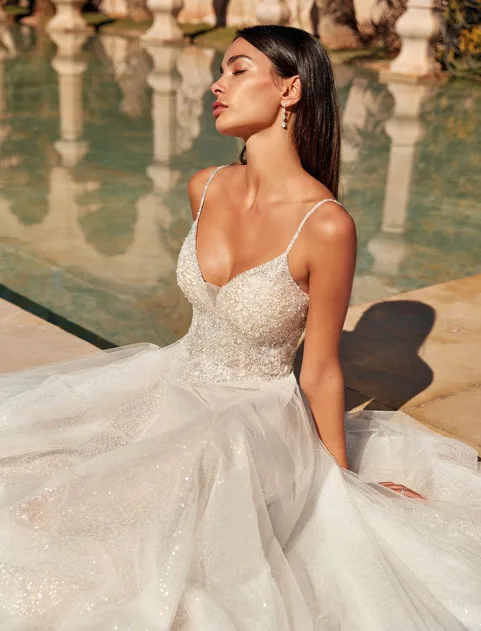 Wedding Dress Style 1082 — detail 2