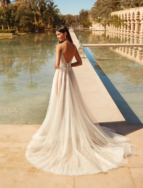 Wedding Dress Style 1082 — detail 3