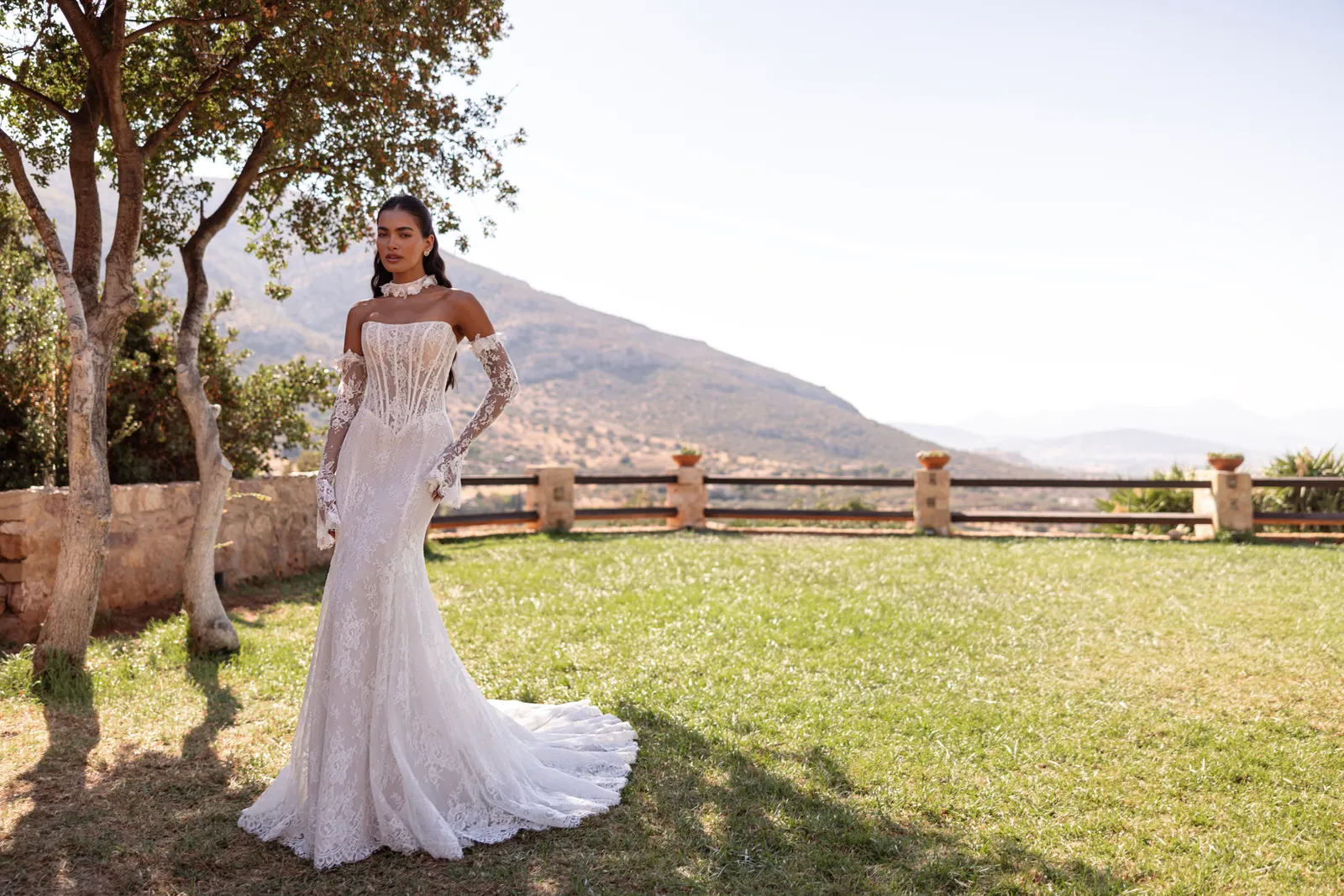 Булчинска рокля Style 8299 — Русалка — колекция Cosmobella — дантела | Арети София