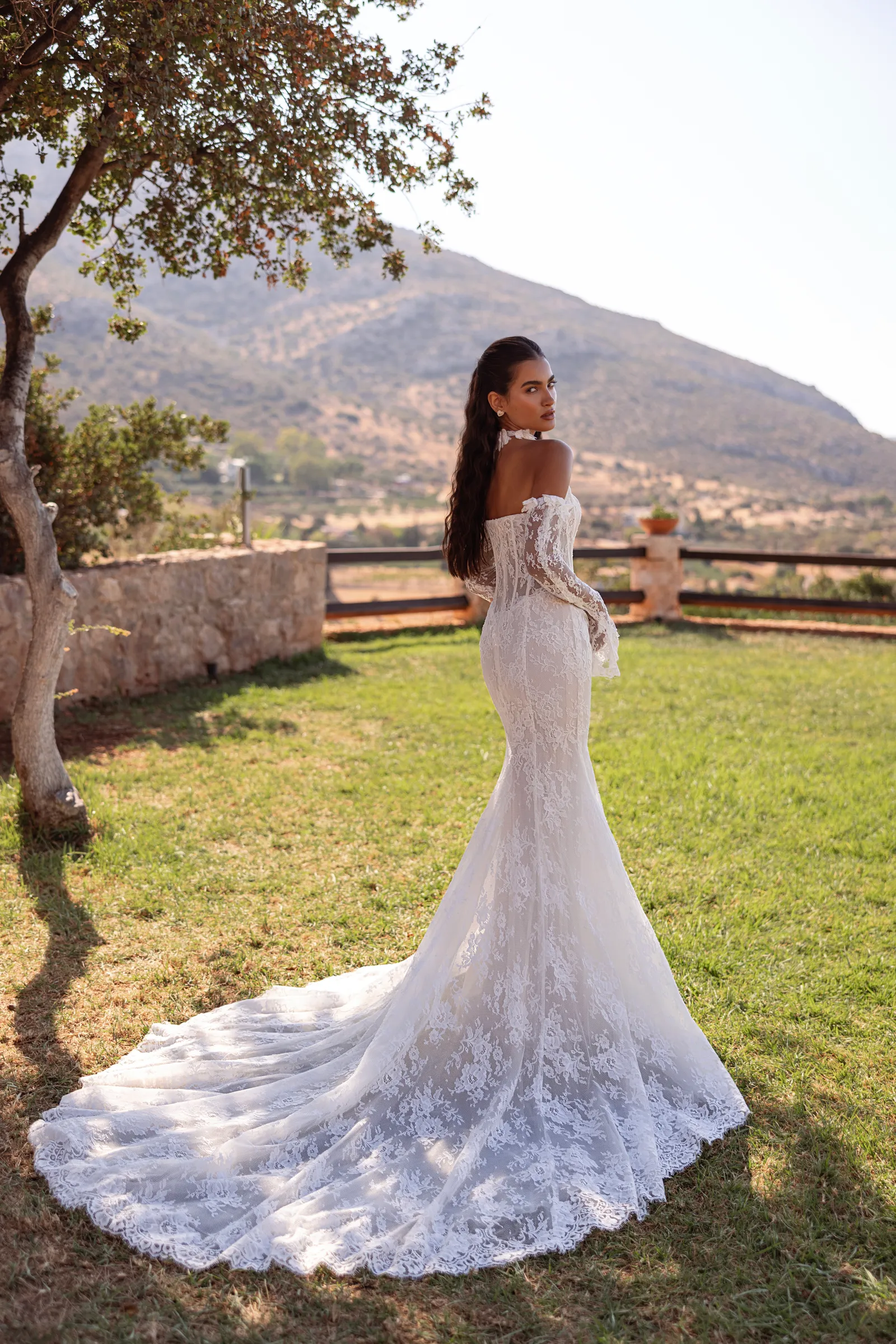 Wedding Dress Style 8299 — detail 2