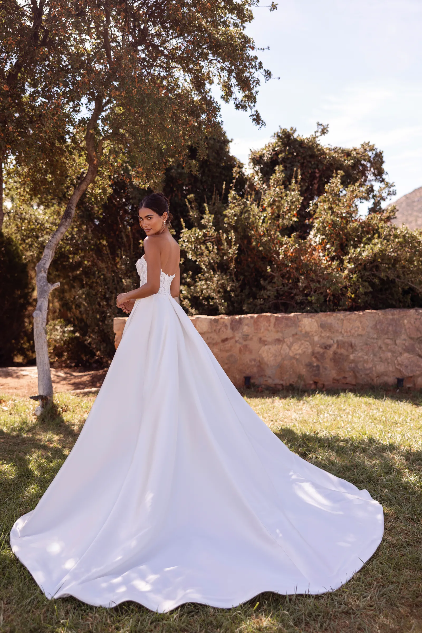 Wedding Dress Style 8307 — detail 2